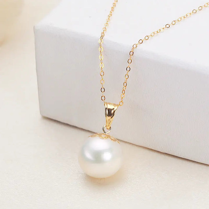 LOVCIA Oval Buckle Pendant and White Pearl 18K Gold Plated Necklace for Women LOVCIA