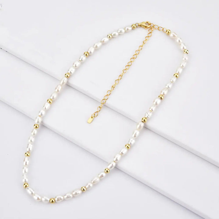 LOVCIA Elegant Retro Freshwater Pearl Necklace for Women LOVCIA