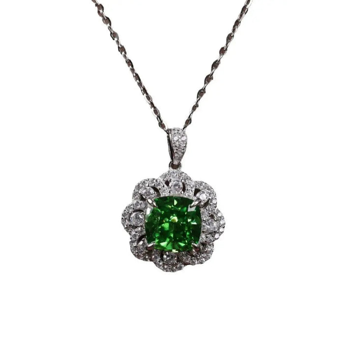 LOVCIA Light Luxury High-grade Emerald Sterling Silver Pendant Necklace for Women LOVCIA