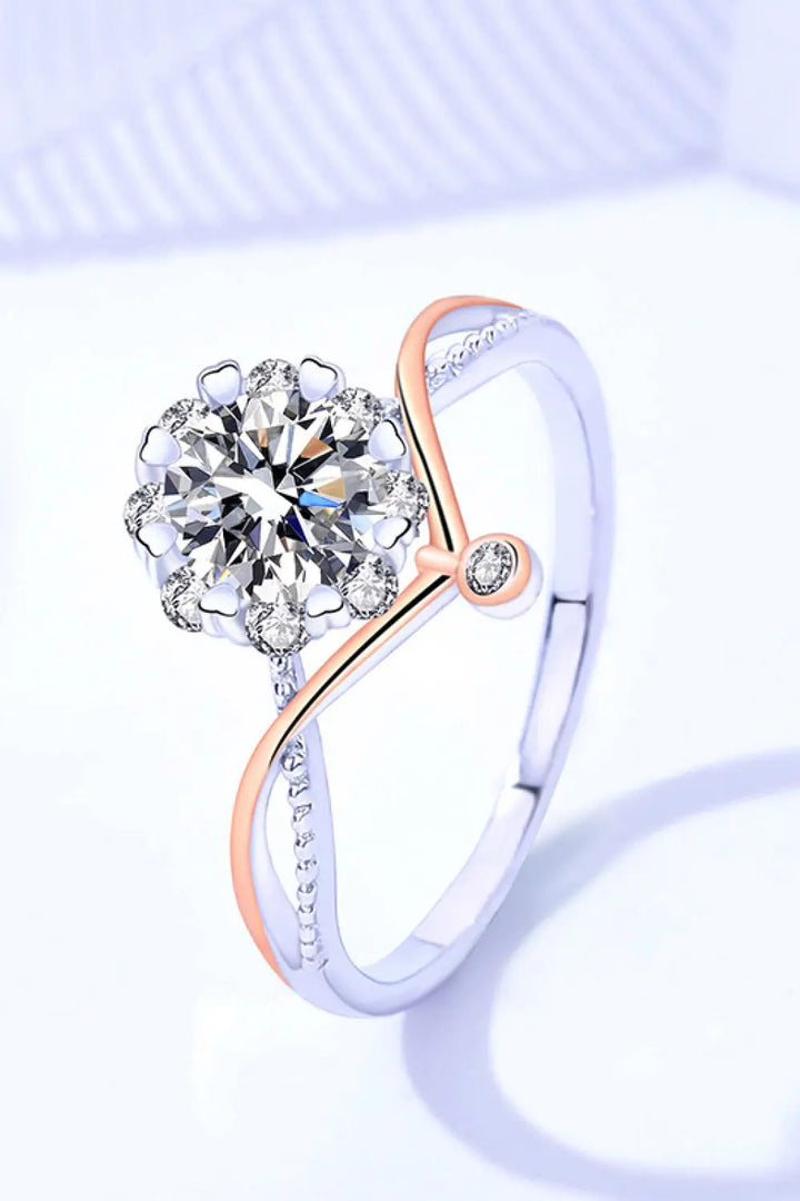 LOVCIA Moissanite and Zircon Contrast Crisscross Ring