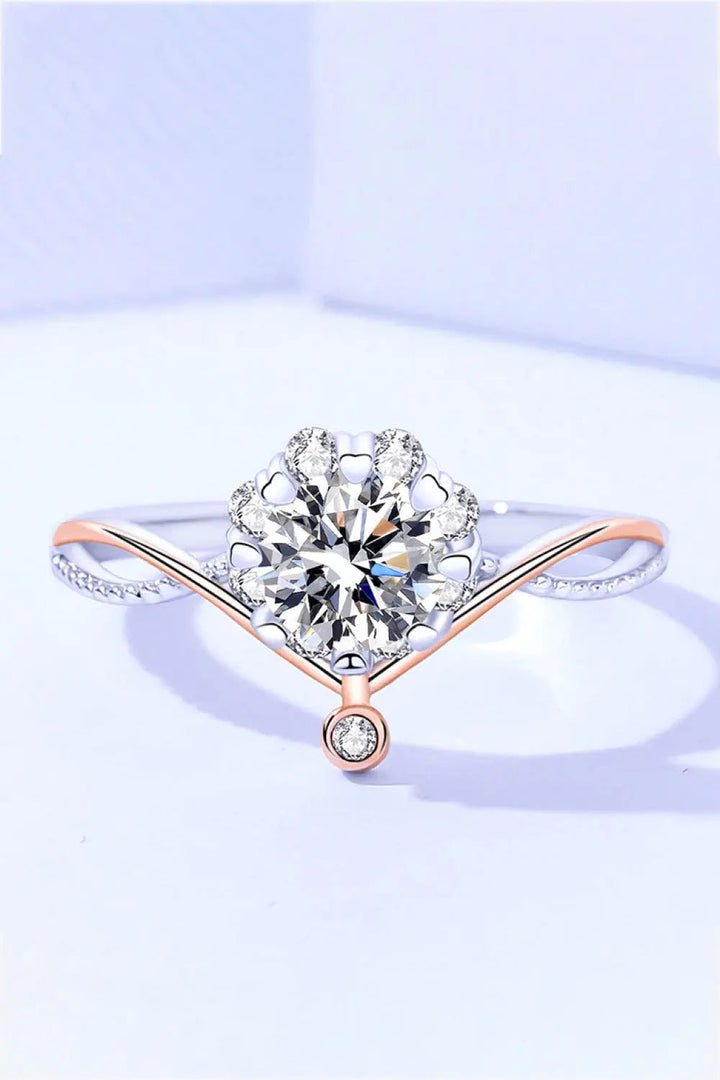 LOVCIA Moissanite and Zircon Contrast Crisscross Ring