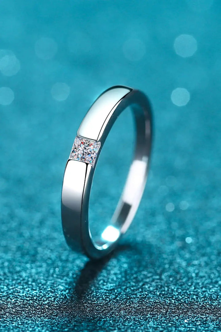 LOVCIA Inlaid Moissanite Rhodium-Plated Ring