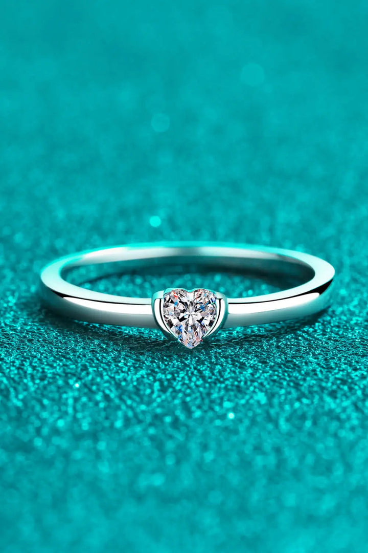 LOVCIA Heart-Shaped Moissanite Solitaire Ring