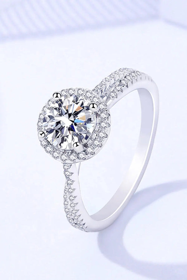 1 Carat Moissanite Round Shape Ring LOVCIA