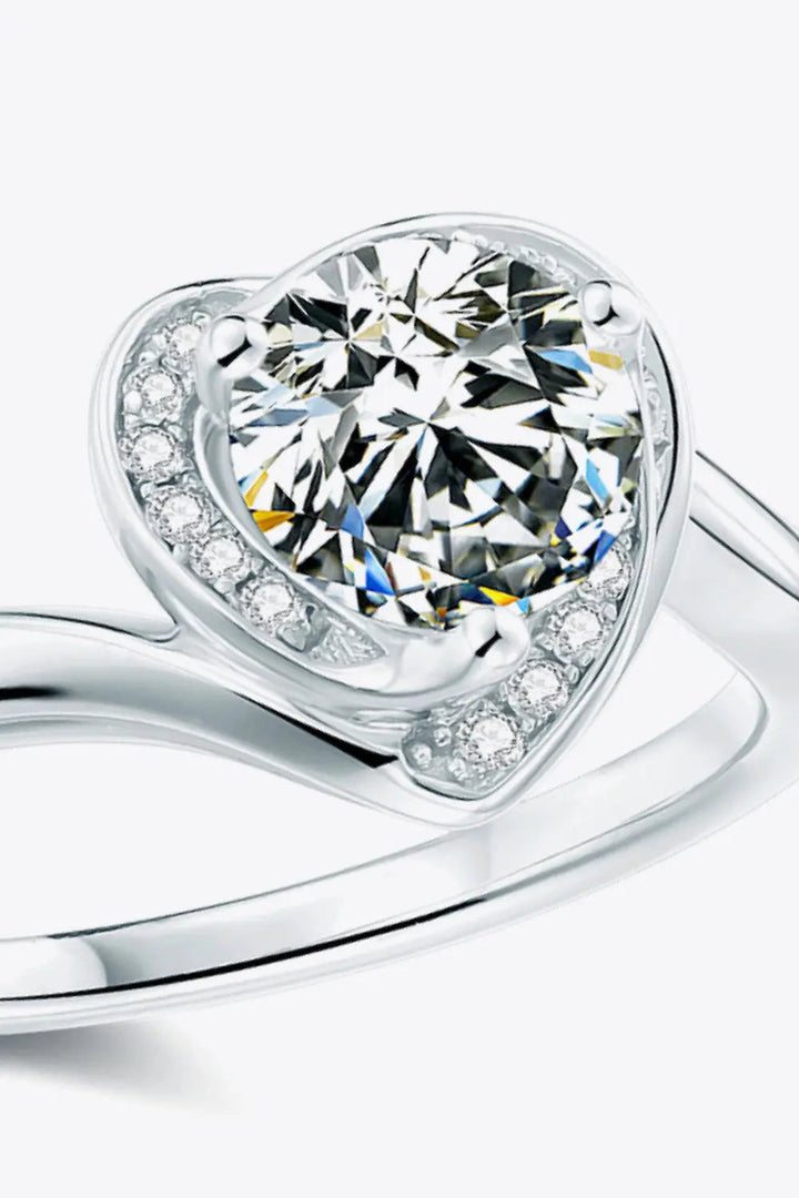 1 Carat Moissanite Heart Ring LOVCIA