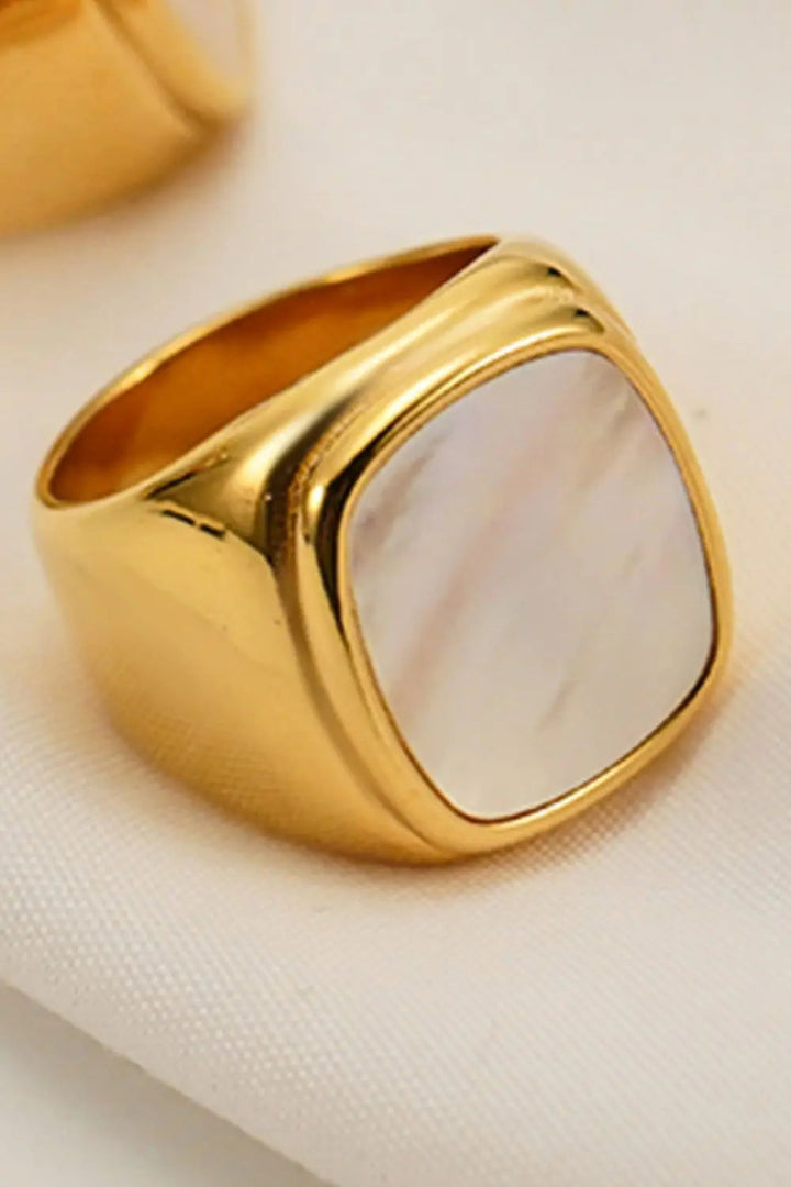 LOVCIA Stainless Steel 18K Gold-Plated Inlaid Shell Ring