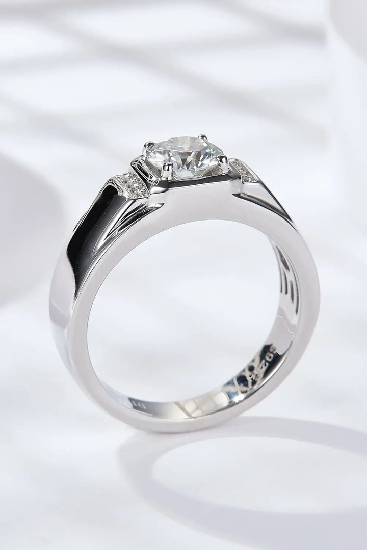 From The Heart 1 Carat Moissanite Ring LOVCIA