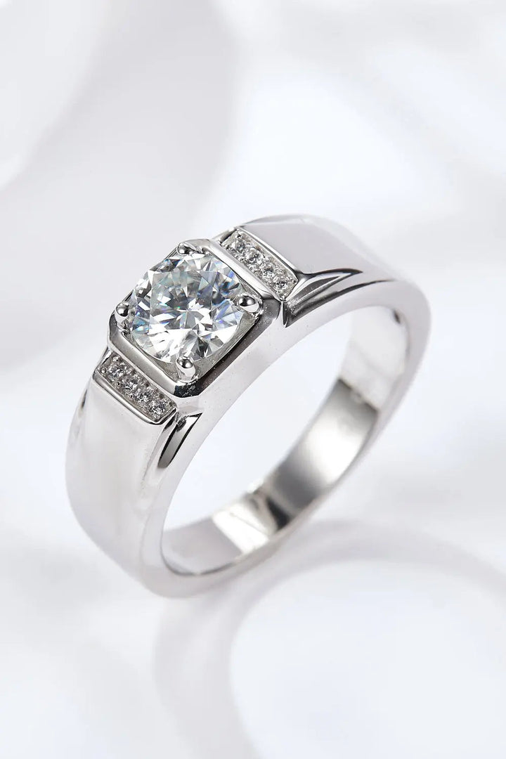 From The Heart 1 Carat Moissanite Ring LOVCIA