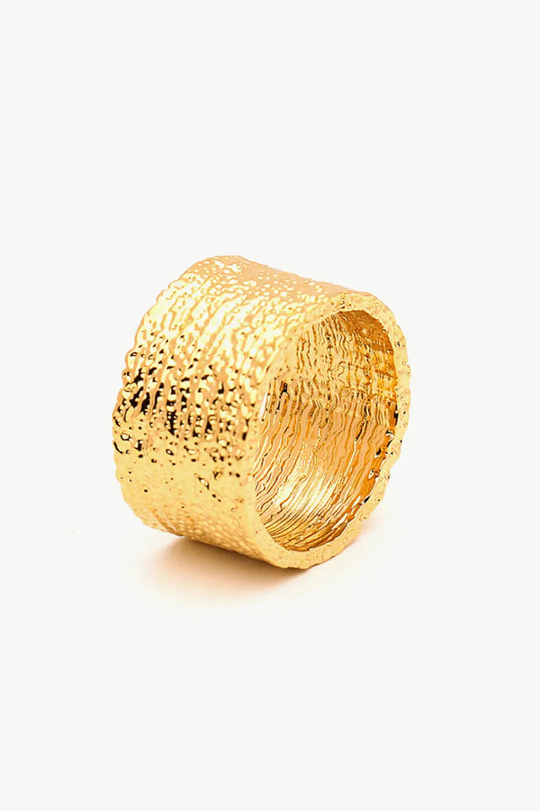 LOVCIA Textured Thick Band Ring