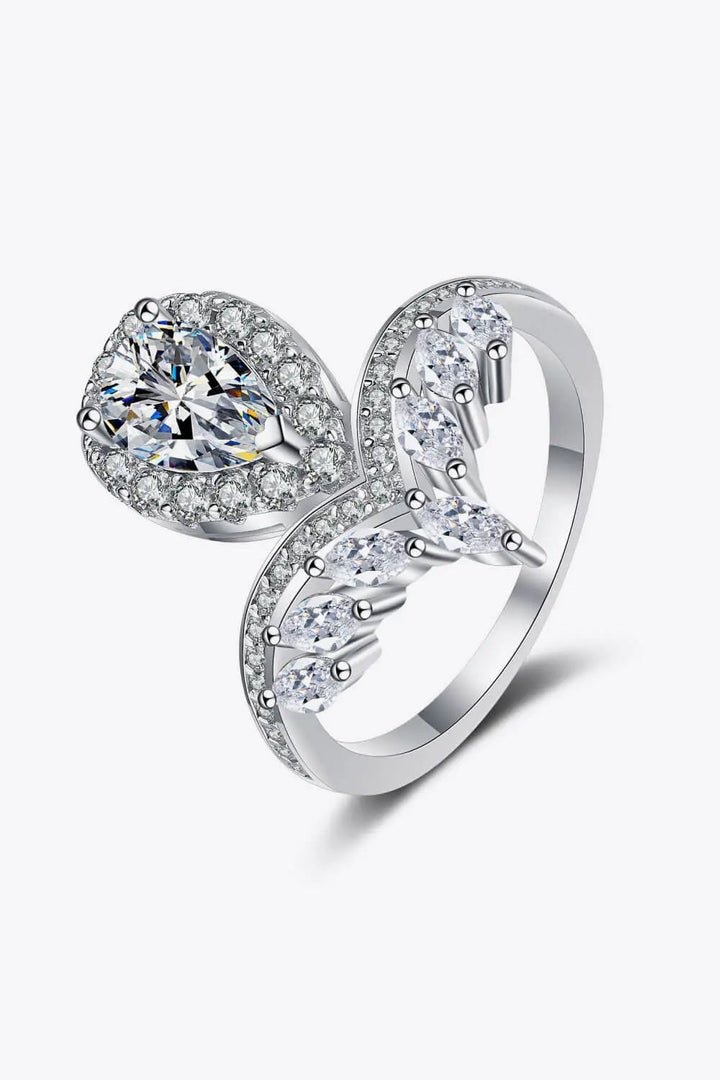 Stand Out Moissanite Ring LOVCIA