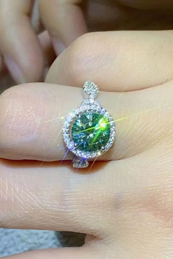 2 Carat Moissanite Emerald Green Ring LOVCIA