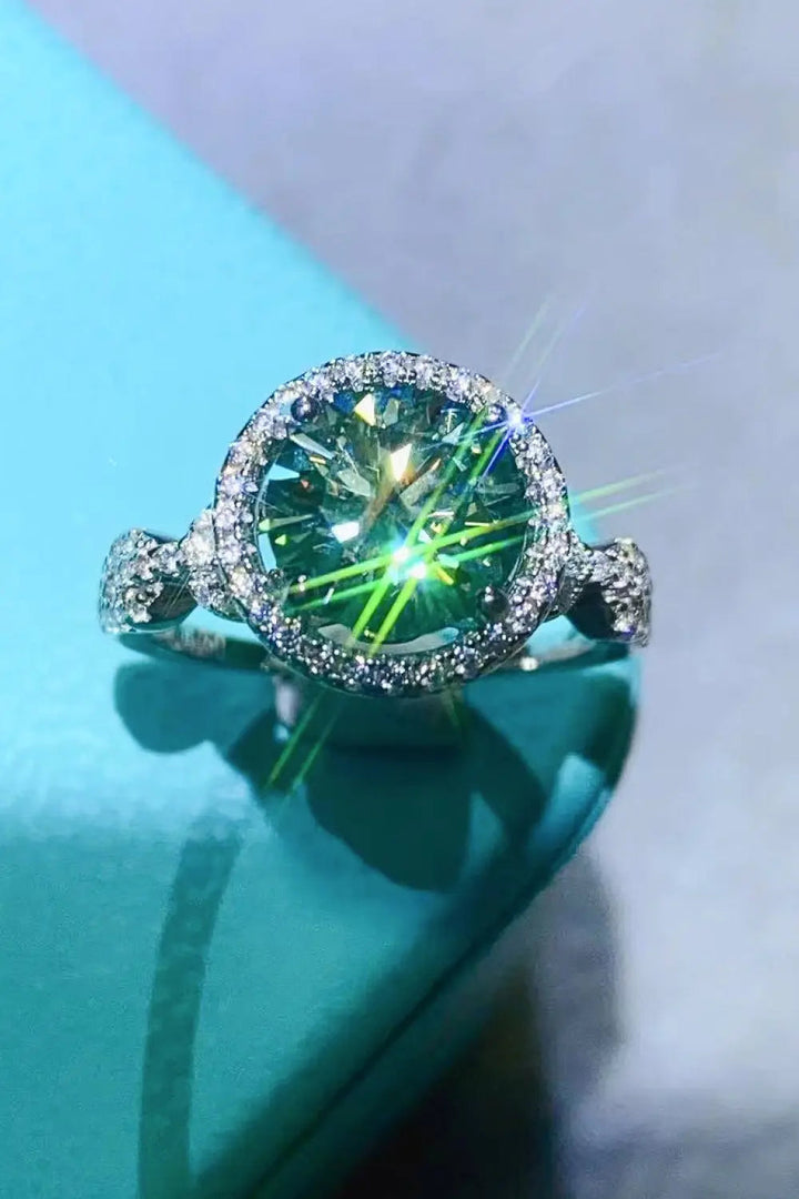 2 Carat Moissanite Emerald Green Ring LOVCIA