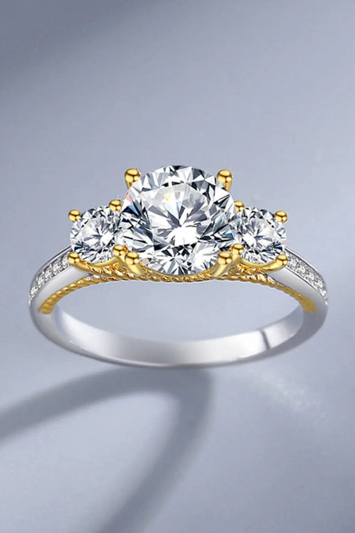 2 Carat Moissanite Contrast Ring LOVCIA