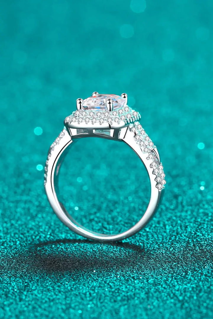 Can't Stop Your Shine 2 Carat Moissanite Ring LOVCIA