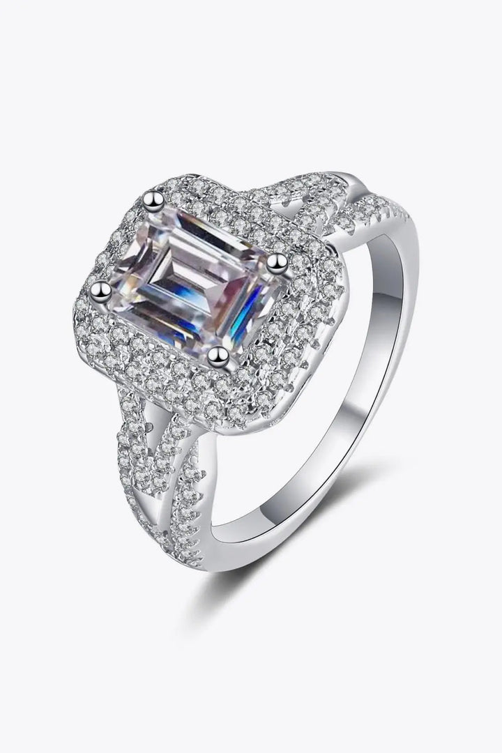 LOVCIA Can't Stop Your Shine 2 Carat Moissanite Ring