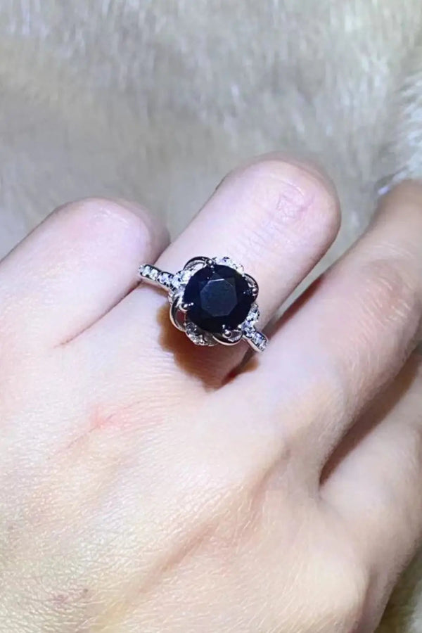 LOVCIA 2 Carat Black Moissanite Floral Ring