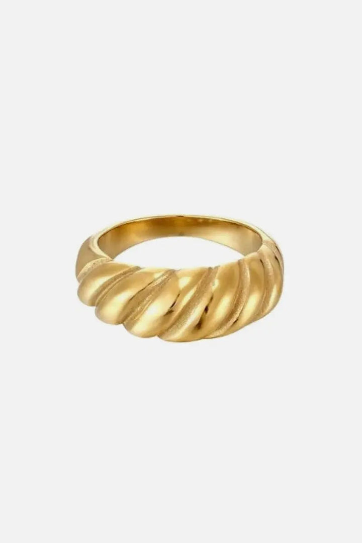 Gold Twisted Ring LOVCIA