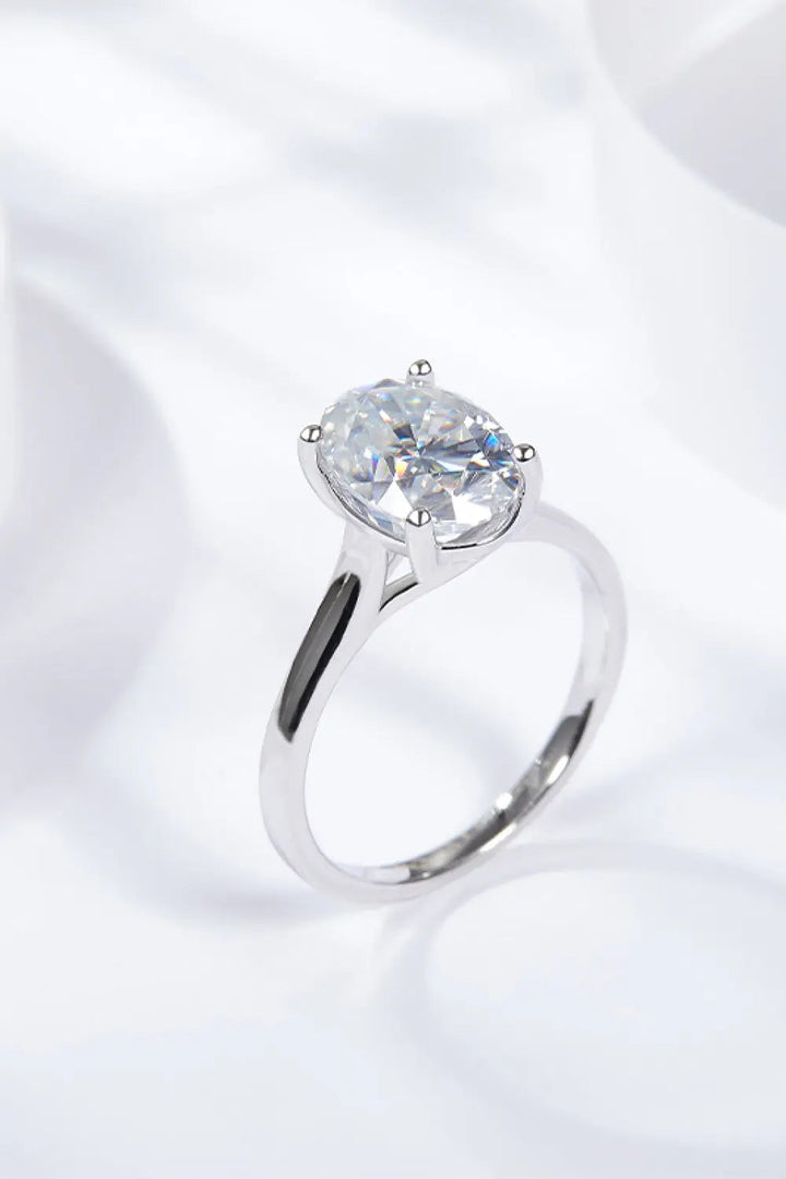 2.5 Carat Moissanite Solitaire Ring LOVCIA