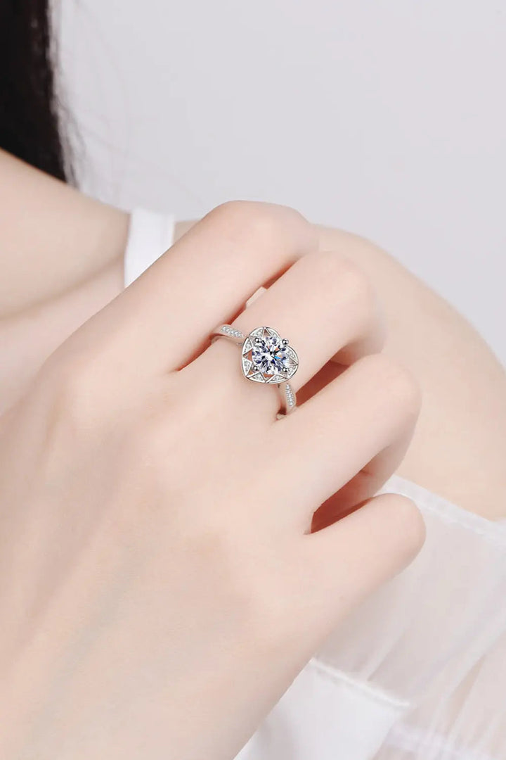 Moissanite Heart Ring LOVCIA