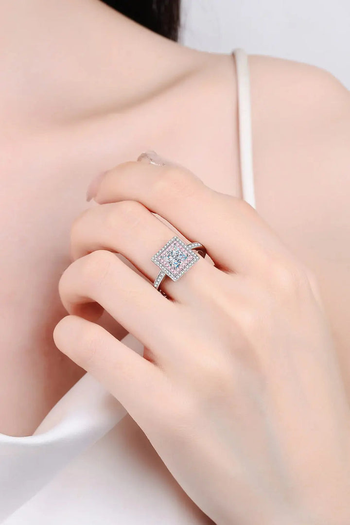 Stay Elegant 1 Carat Moissanite Ring LOVCIA