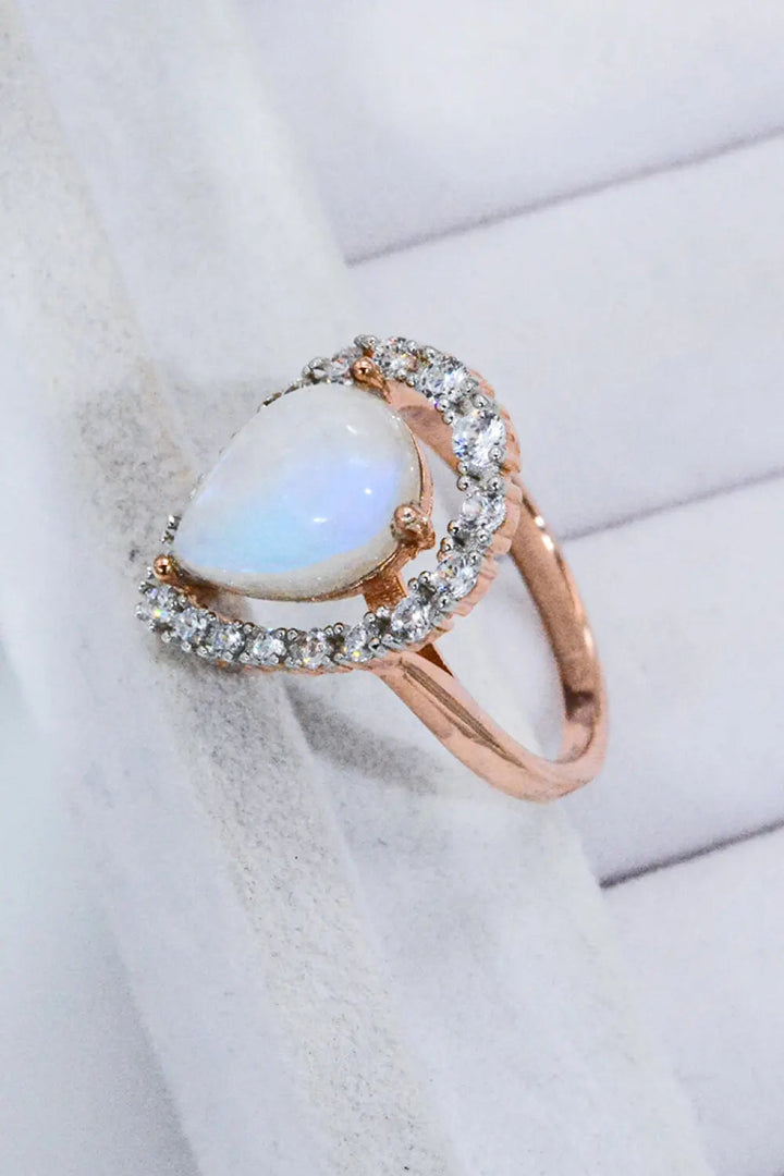 LOVCIA Moonstone Teardrop-Shaped 925 Sterling Silver Ring