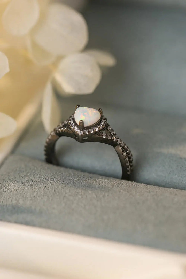 Opal Heart Black Gold-Plated Ring LOVCIA