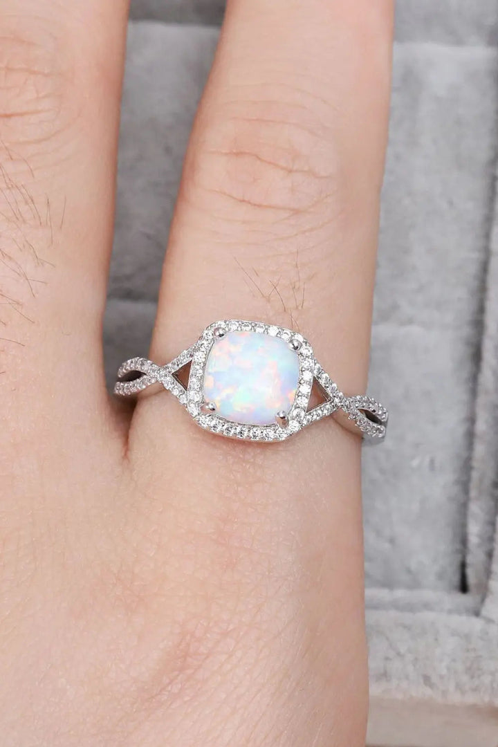 LOVCIA Opal Contrast Crisscross Ring