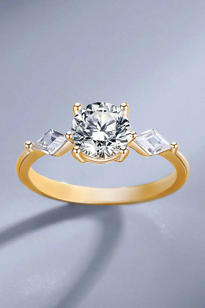 LOVCIA In The Meantime Moissanite Ring