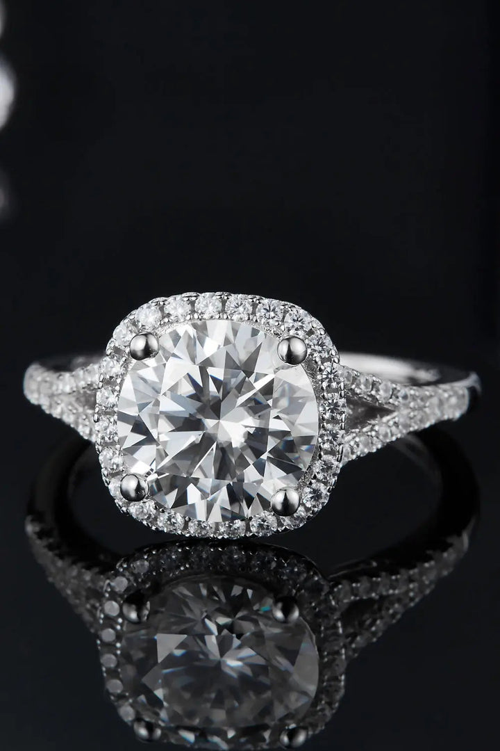 3 Carat Moissanite Halo Ring LOVCIA