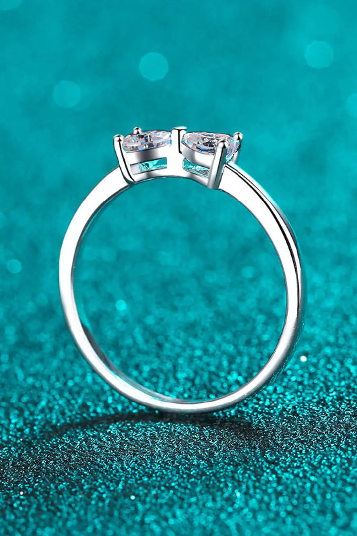 LOVCIA Moissanite Bow Rhodium-Plated Ring