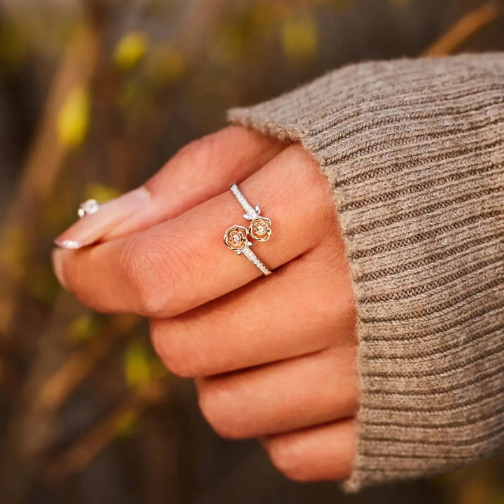 LOVCIA Rose Shape Inlaid Zircon Bypass Ring